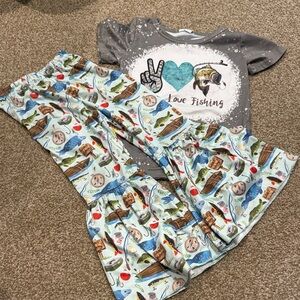 Kids Love Fishing Pajama Set - Gray and Multicolor